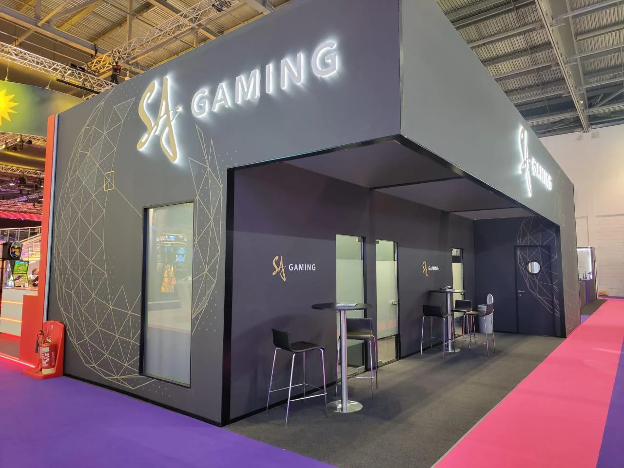 iGB London 2024 SA Gaming exhibition stand